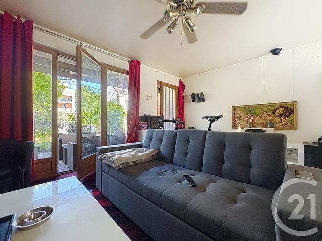 Appartement à vendre - 3 pièces - 46,94 m2 - Ste Savine - 10 - CHAMPAGNE-ARDENNE