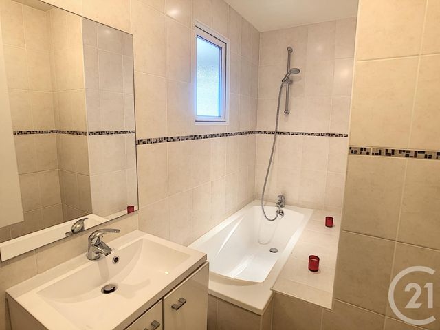 Appartement F4 à louer - 4 pièces - 79,36 m2 - Arcis Sur Aube - 10 - CHAMPAGNE-ARDENNE