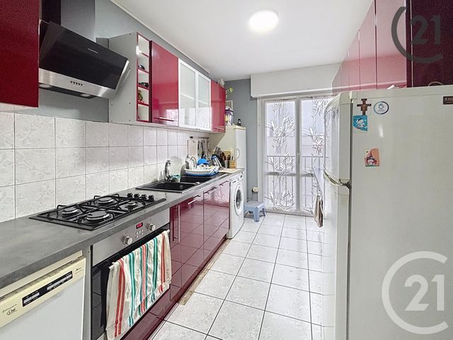 Appartement T4 à vendre - 4 pièces - 73,40 m2 - Troyes - 10 - CHAMPAGNE-ARDENNE