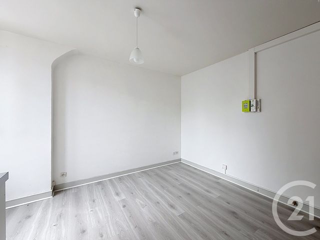 Appartement Studio &agrave; louer - 1 pi&egrave;ce - 18 m2 - Troyes - 10 - CHAMPAGNE-ARDENNE