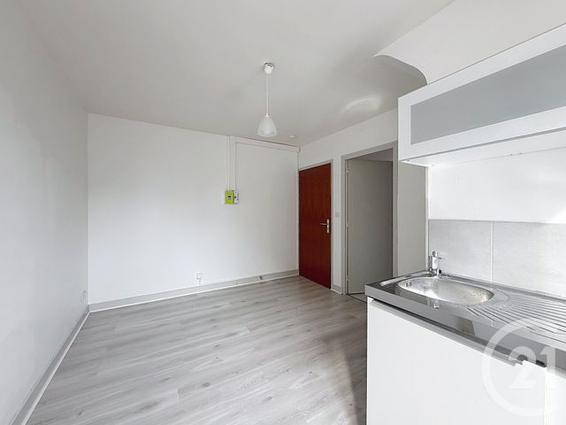 Appartement Studio &agrave; louer - 1 pi&egrave;ce - 18 m2 - Troyes - 10 - CHAMPAGNE-ARDENNE