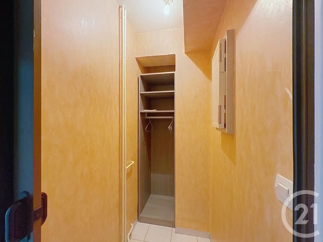 Appartement F1 à louer - 1 pièce - 26,90 m2 - Troyes - 10 - CHAMPAGNE-ARDENNE