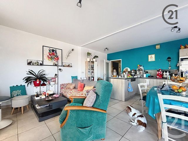 Appartement T4 à vendre - 4 pièces - 59,85 m2 - Troyes - 10 - CHAMPAGNE-ARDENNE