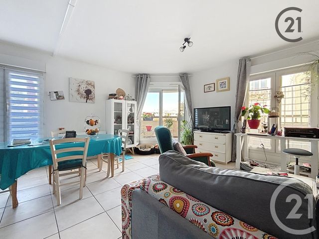 Appartement T4 à vendre - 4 pièces - 59,85 m2 - Troyes - 10 - CHAMPAGNE-ARDENNE