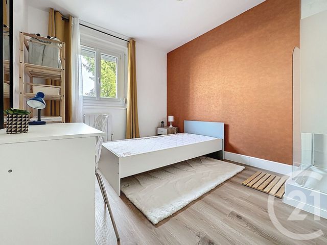 Appartement F4 à louer - 5 pièces - 75,04 m2 - St Andre Les Vergers - 10 - CHAMPAGNE-ARDENNE