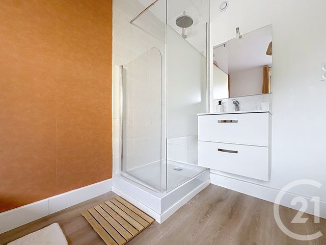 Appartement F4 à louer - 5 pièces - 75,04 m2 - St Andre Les Vergers - 10 - CHAMPAGNE-ARDENNE