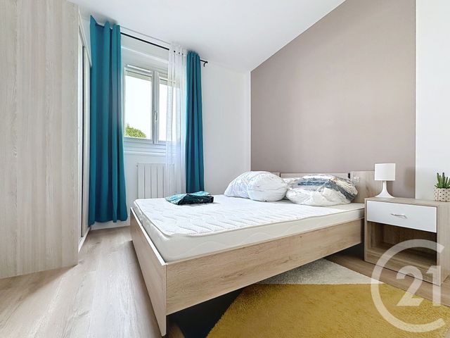 Appartement F4 à louer - 5 pièces - 75,04 m2 - St Andre Les Vergers - 10 - CHAMPAGNE-ARDENNE