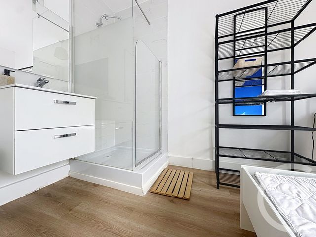 Appartement F4 à louer - 5 pièces - 75,04 m2 - St Andre Les Vergers - 10 - CHAMPAGNE-ARDENNE