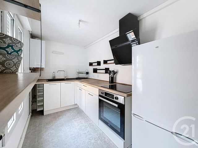 Appartement T4 à louer - 3 pièces - 73,60 m2 - Troyes - 10 - CHAMPAGNE-ARDENNE