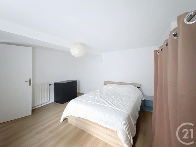 Appartement T4 à louer - 3 pièces - 73,60 m2 - Troyes - 10 - CHAMPAGNE-ARDENNE