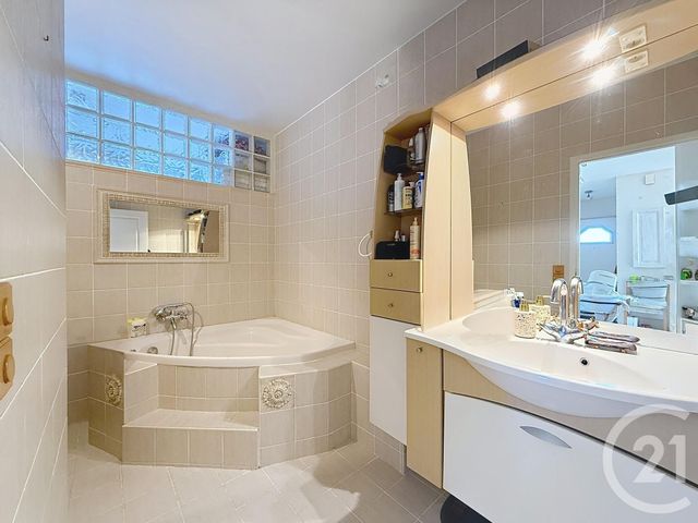 Appartement F3 &agrave; vendre - 3 pi&egrave;ces - 62 m2 - St Parres Aux Tertres - 10 - CHAMPAGNE-ARDENNE