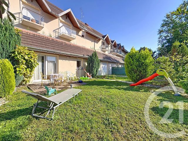 Appartement F3 à vendre ST PARRES AUX TERTRES