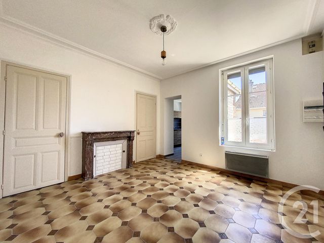 Appartement &agrave; louer - 2 pi&egrave;ces - 41,10 m2 - Troyes - 10 - CHAMPAGNE-ARDENNE