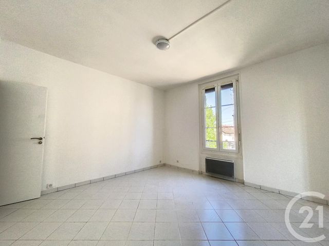 Appartement &agrave; louer - 2 pi&egrave;ces - 41,10 m2 - Troyes - 10 - CHAMPAGNE-ARDENNE