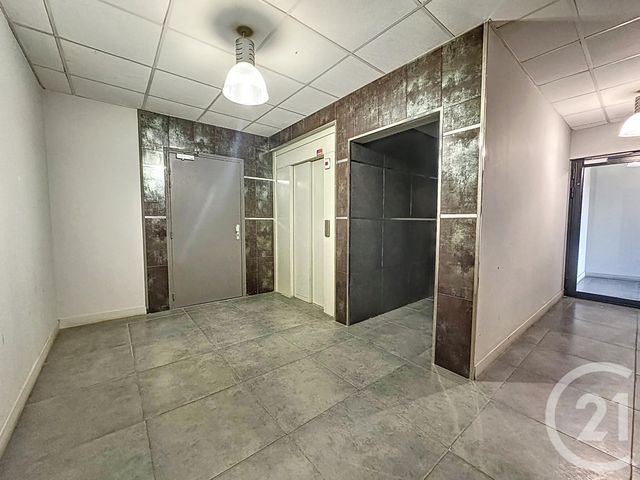 Appartement F1 à louer - 1 pièce - 36,32 m2 - Troyes - 10 - CHAMPAGNE-ARDENNE