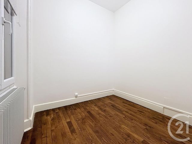 Appartement à louer - 2 pièces - 47 m2 - La Chapelle St Luc - 10 - CHAMPAGNE-ARDENNE