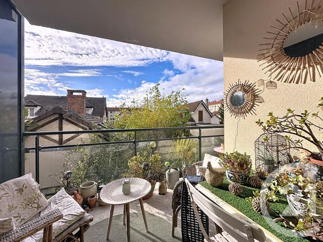 Appartement F3 à vendre - 3 pièces - 76,10 m2 - Ste Savine - 10 - CHAMPAGNE-ARDENNE