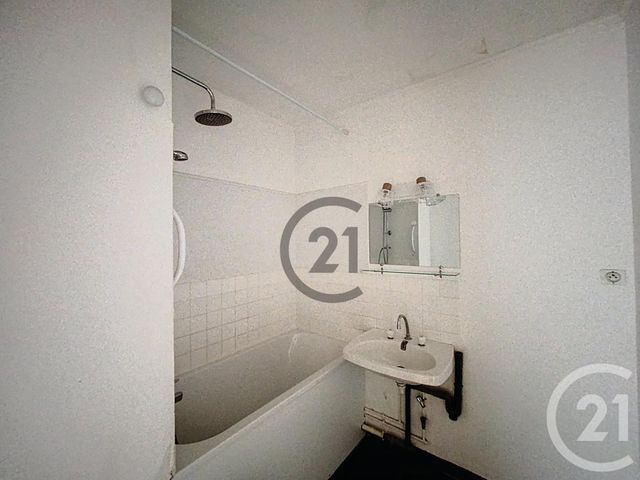 Appartement T2 à vendre - 2 pièces - 40,96 m2 - Troyes - 10 - CHAMPAGNE-ARDENNE
