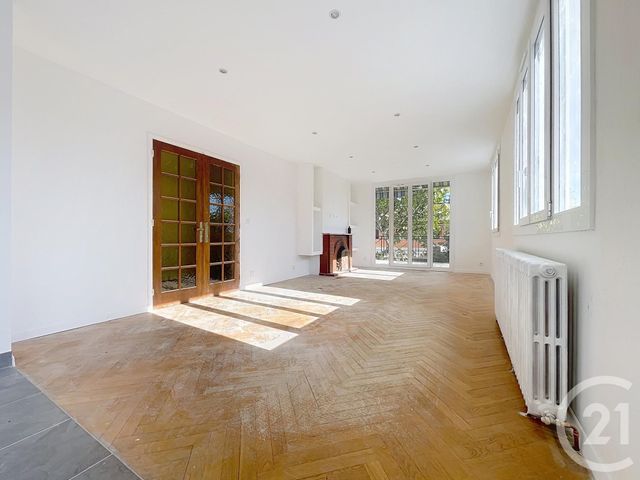 Maison à vendre - 5 pièces - 109,98 m2 - St Andre Les Vergers - 10 - CHAMPAGNE-ARDENNE