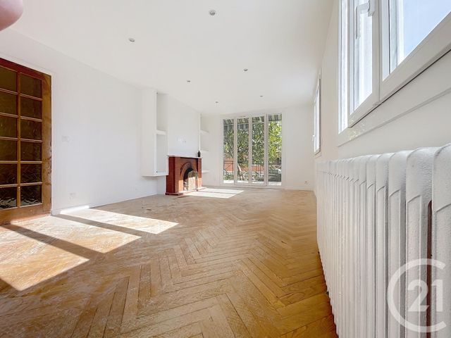 Maison à vendre - 5 pièces - 109,98 m2 - St Andre Les Vergers - 10 - CHAMPAGNE-ARDENNE