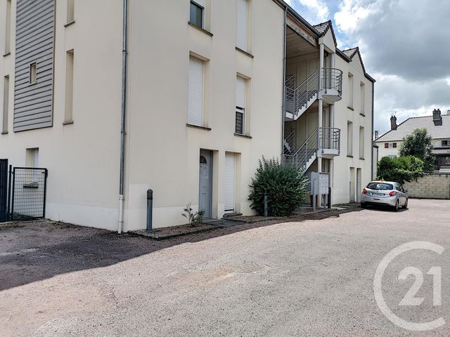 Appartement T2 &agrave; louer - 2 pi&egrave;ces - 34 m2 - St Julien Les Villas - 10 - CHAMPAGNE-ARDENNE