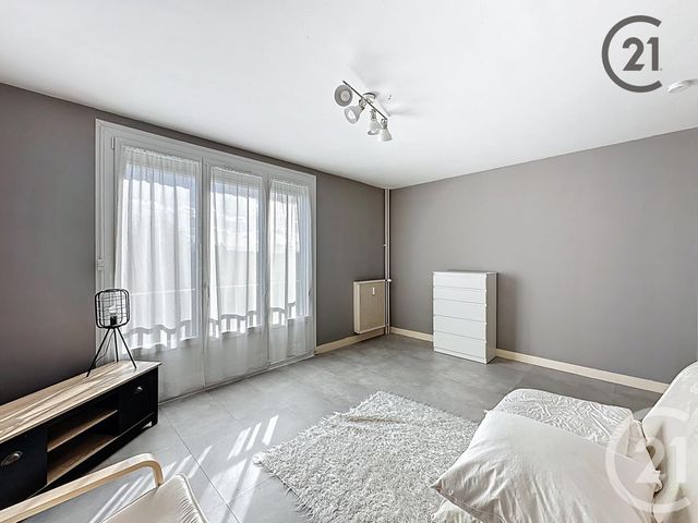 Appartement F1 &agrave; vendre - 1 pi&egrave;ce - 33,50 m2 - Ste Savine - 10 - CHAMPAGNE-ARDENNE