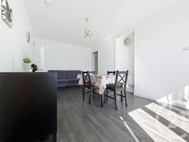 Appartement F3 &agrave; louer - 3 pi&egrave;ces - 48,50 m2 - Troyes - 10 - CHAMPAGNE-ARDENNE