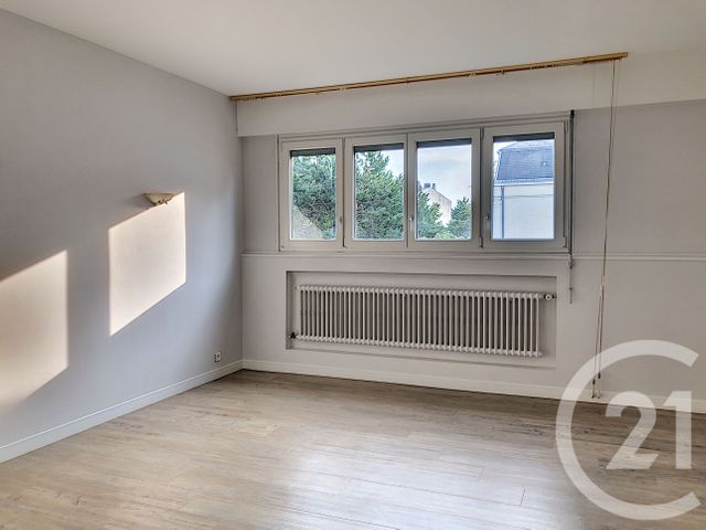 Appartement F6 &agrave; louer - 6 pi&egrave;ces - 163 m2 - Troyes - 10 - CHAMPAGNE-ARDENNE
