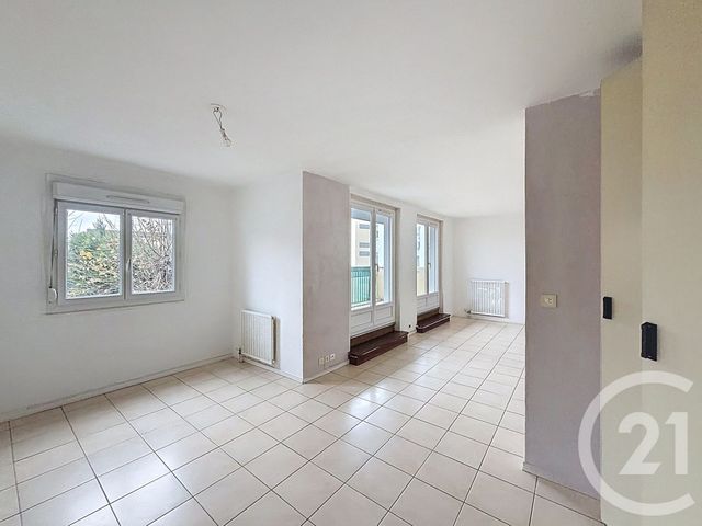 Appartement T5 à louer - 5 pièces - 94 m2 - Troyes - 10 - CHAMPAGNE-ARDENNE