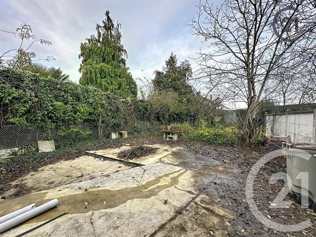 Maison à vendre - 5 pièces - 88 m2 - St Julien Les Villas - 10 - CHAMPAGNE-ARDENNE