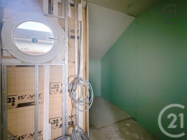 Maison à vendre - 5 pièces - 88 m2 - St Julien Les Villas - 10 - CHAMPAGNE-ARDENNE