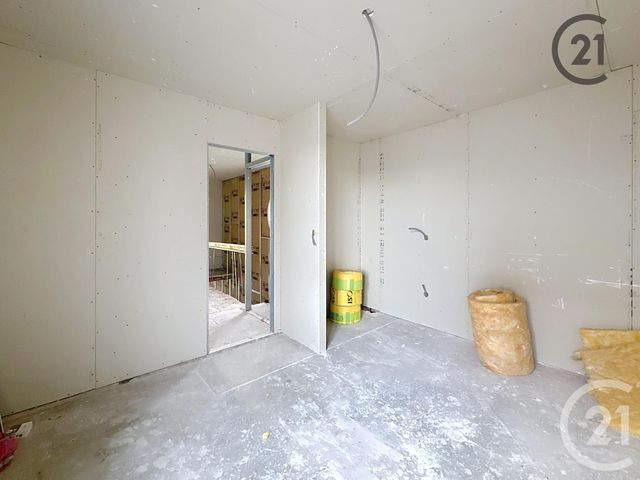 Maison à vendre - 5 pièces - 88 m2 - St Julien Les Villas - 10 - CHAMPAGNE-ARDENNE