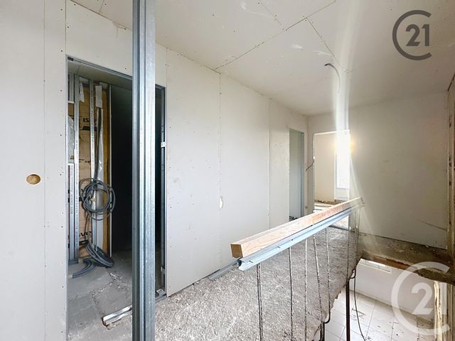 Maison à vendre - 5 pièces - 88 m2 - St Julien Les Villas - 10 - CHAMPAGNE-ARDENNE