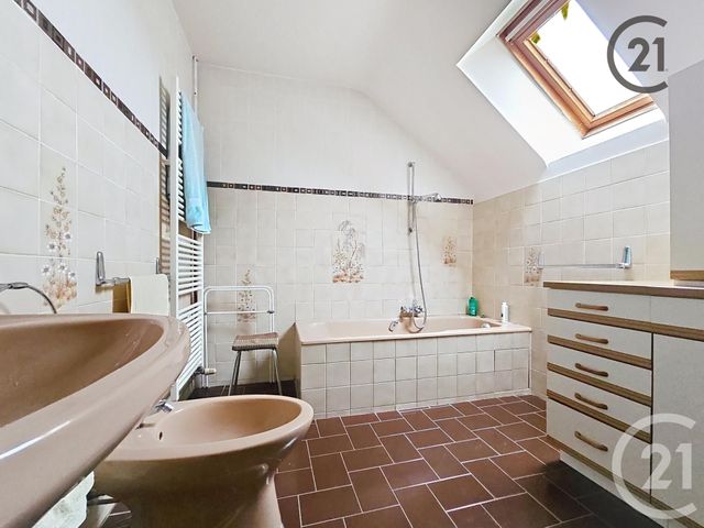 Maison à vendre - 7 pièces - 221 m2 - Villemereuil - 10 - CHAMPAGNE-ARDENNE