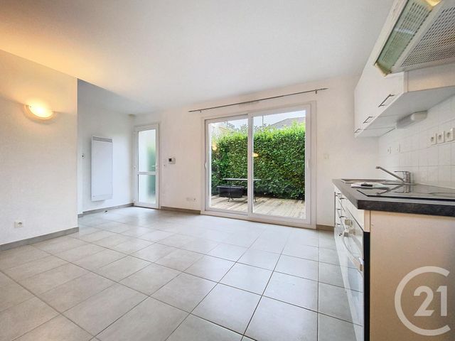 Appartement F3 à louer - 3 pièces - 53,81 m2 - St Andre Les Vergers - 10 - CHAMPAGNE-ARDENNE