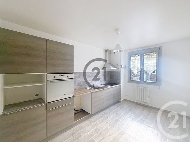 Appartement T3 &agrave; louer - 3 pi&egrave;ces - 78,35 m2 - Troyes - 10 - CHAMPAGNE-ARDENNE