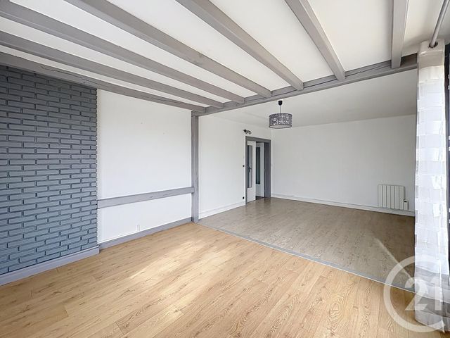 Appartement T3 &agrave; louer - 3 pi&egrave;ces - 78,35 m2 - Troyes - 10 - CHAMPAGNE-ARDENNE