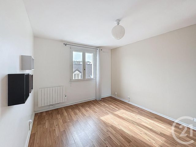 Appartement T3 &agrave; louer - 3 pi&egrave;ces - 78,35 m2 - Troyes - 10 - CHAMPAGNE-ARDENNE