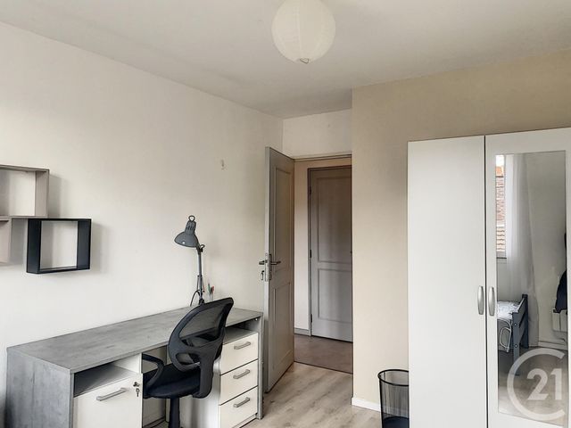 Appartement T4 &agrave; louer - 4 pi&egrave;ces - 78,35 m2 - Troyes - 10 - CHAMPAGNE-ARDENNE