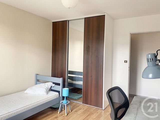 Appartement T4 &agrave; louer - 4 pi&egrave;ces - 78,35 m2 - Troyes - 10 - CHAMPAGNE-ARDENNE