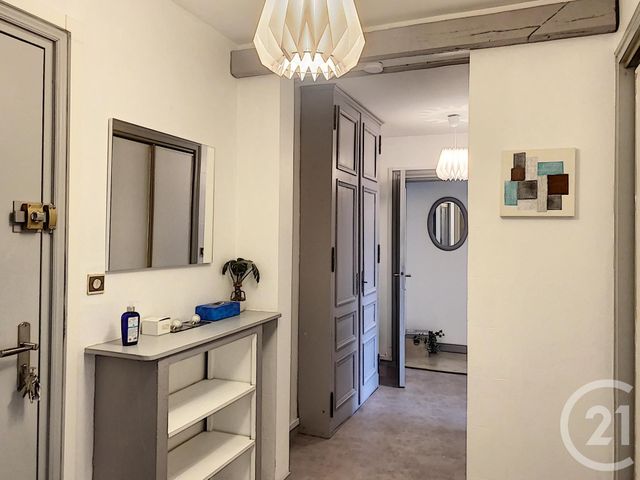 Appartement T4 &agrave; louer - 4 pi&egrave;ces - 78,35 m2 - Troyes - 10 - CHAMPAGNE-ARDENNE