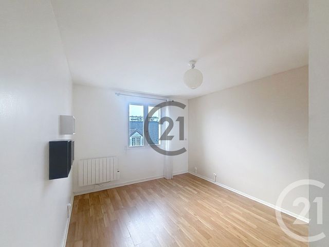 Appartement T3 &agrave; louer - 3 pi&egrave;ces - 78,35 m2 - Troyes - 10 - CHAMPAGNE-ARDENNE