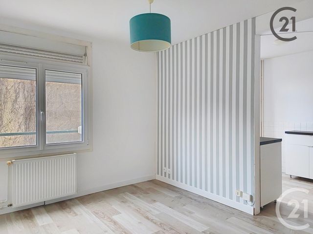 Appartement F2 &agrave; louer - 2 pi&egrave;ces - 41,39 m2 - Troyes - 10 - CHAMPAGNE-ARDENNE