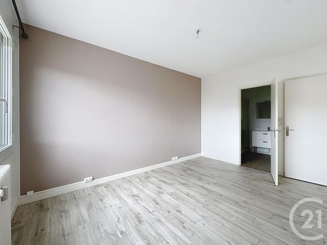 Appartement F4 &agrave; louer - 4 pi&egrave;ces - 101,52 m2 - Troyes - 10 - CHAMPAGNE-ARDENNE