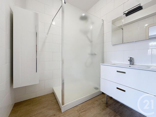 Appartement F4 &agrave; louer - 4 pi&egrave;ces - 101,52 m2 - Troyes - 10 - CHAMPAGNE-ARDENNE