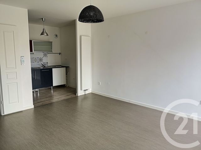 Appartement F4 &agrave; louer - 4 pi&egrave;ces - 76,80 m2 - Troyes - 10 - CHAMPAGNE-ARDENNE