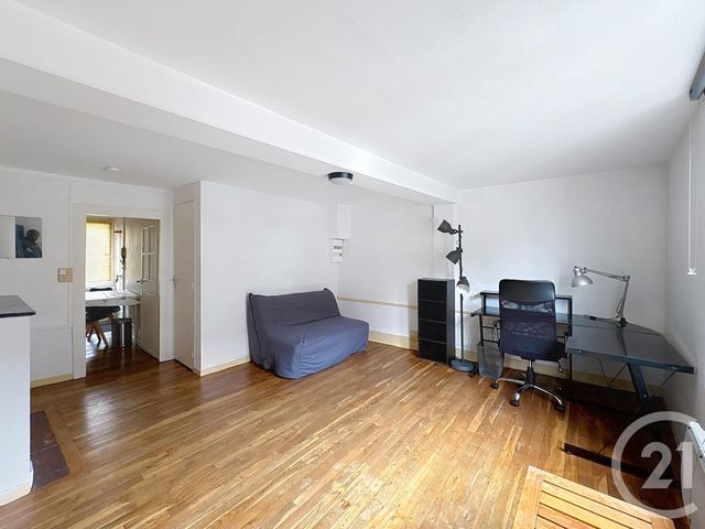 Appartement F1 &agrave; louer - 1 pi&egrave;ce - 33 m2 - Troyes - 10 - CHAMPAGNE-ARDENNE