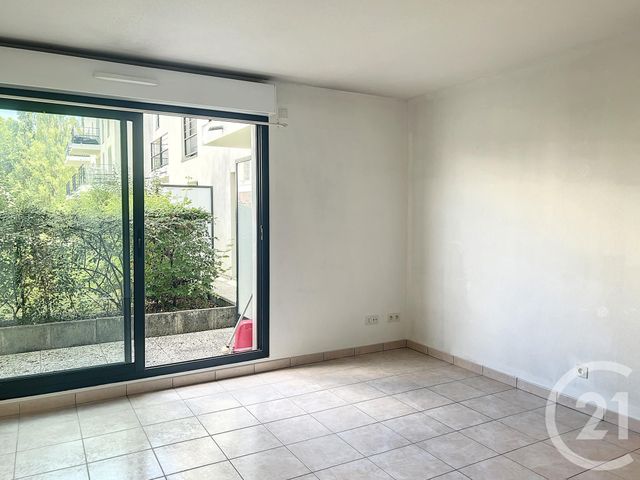 Appartement F1 &agrave; louer - 1 pi&egrave;ce - 23,90 m2 - Troyes - 10 - CHAMPAGNE-ARDENNE