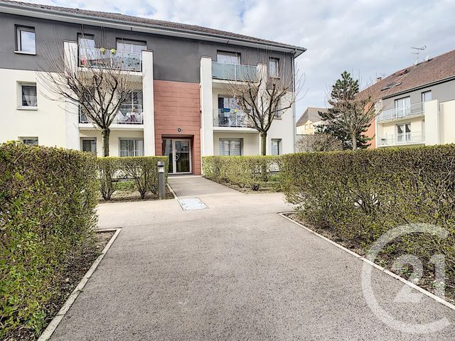 Appartement F2 &agrave; louer - 2 pi&egrave;ces - 47,34 m2 - 10 - CHAMPAGNE-ARDENNE