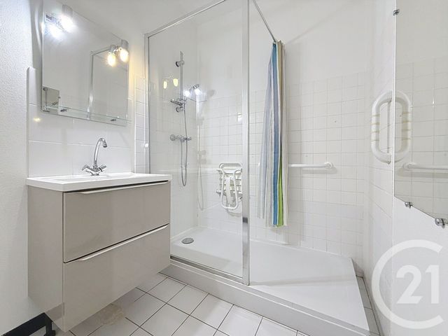 Appartement F2 &agrave; louer - 2 pi&egrave;ces - 65 m2 - Troyes - 10 - CHAMPAGNE-ARDENNE